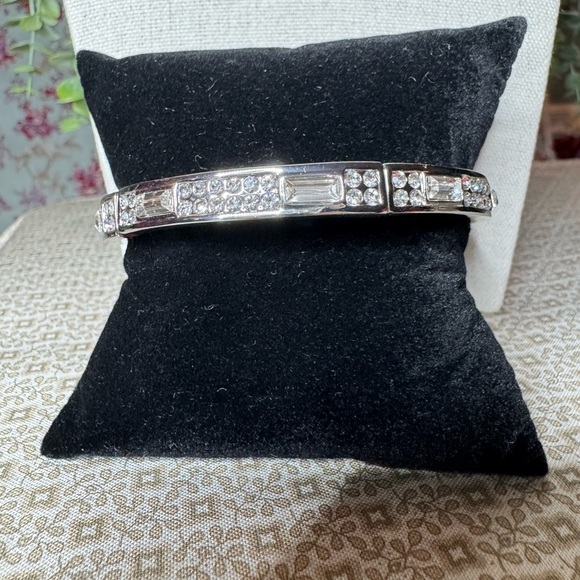 Park Lane Jewelry - Park Lane Logan Silver Crystal Bracelet